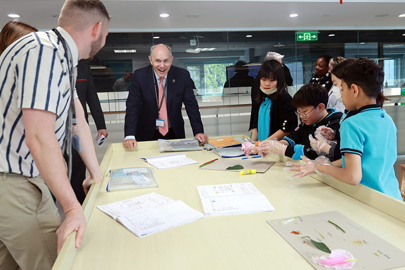 Nord Anglia Education CEO Visited BSB Sanlitun | BSB Sanlitun - NAE CEO Visited BSB Sanlitun