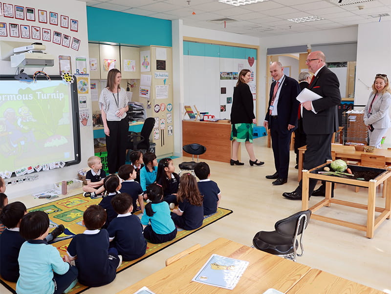 Nord Anglia Education CEO Visited BSB Sanlitun | BSB Sanlitun - NAE CEO Visited BSB Sanlitun