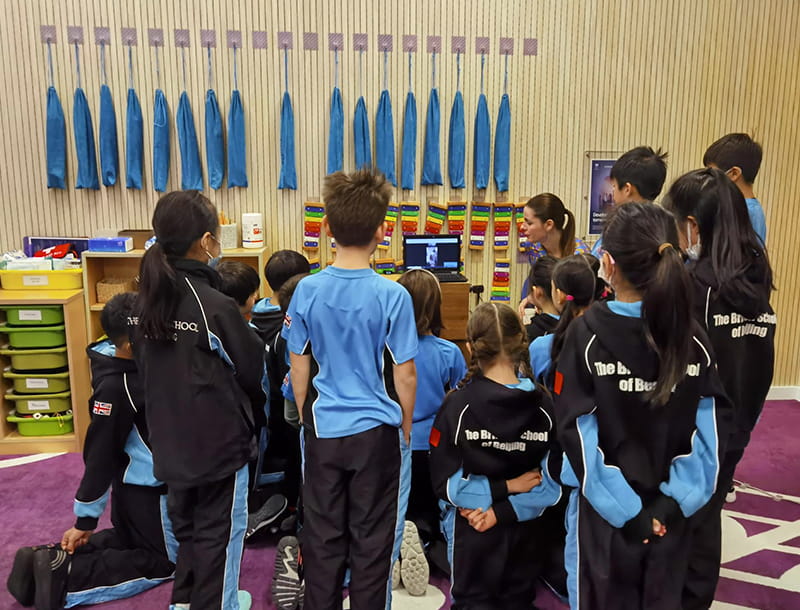Composing thematic contrasts and developing keyboard skills in Upper Primary | BSB Sanlitun - Composing thematic contrasts