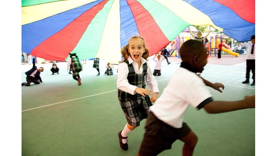 Tips to get your child settled in after moving abroad - tips-to-get-your-child-settled-in-after-moving-abroad