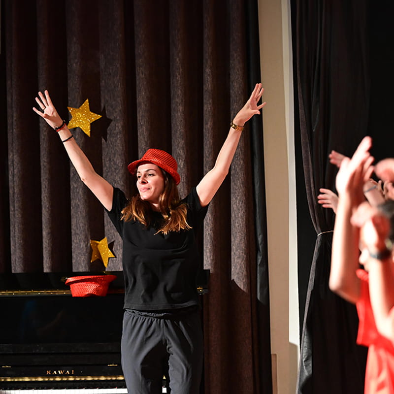 Our Staff & How We Teach | BSB Sanlitun - Feature Cards Tabs