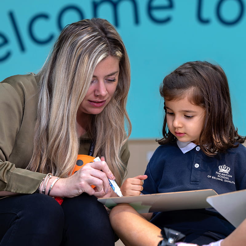 Our Staff & How We Teach | BSB Sanlitun - Feature Cards Tabs