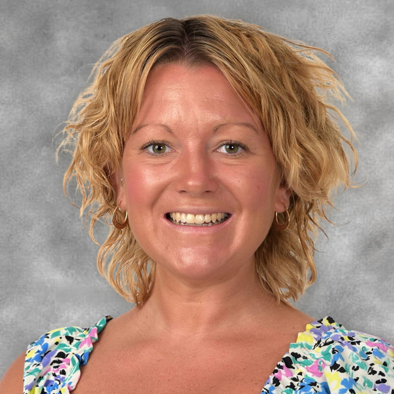 Meet Our Teachers | BSB Sanlitun - Feature Cards Tabs