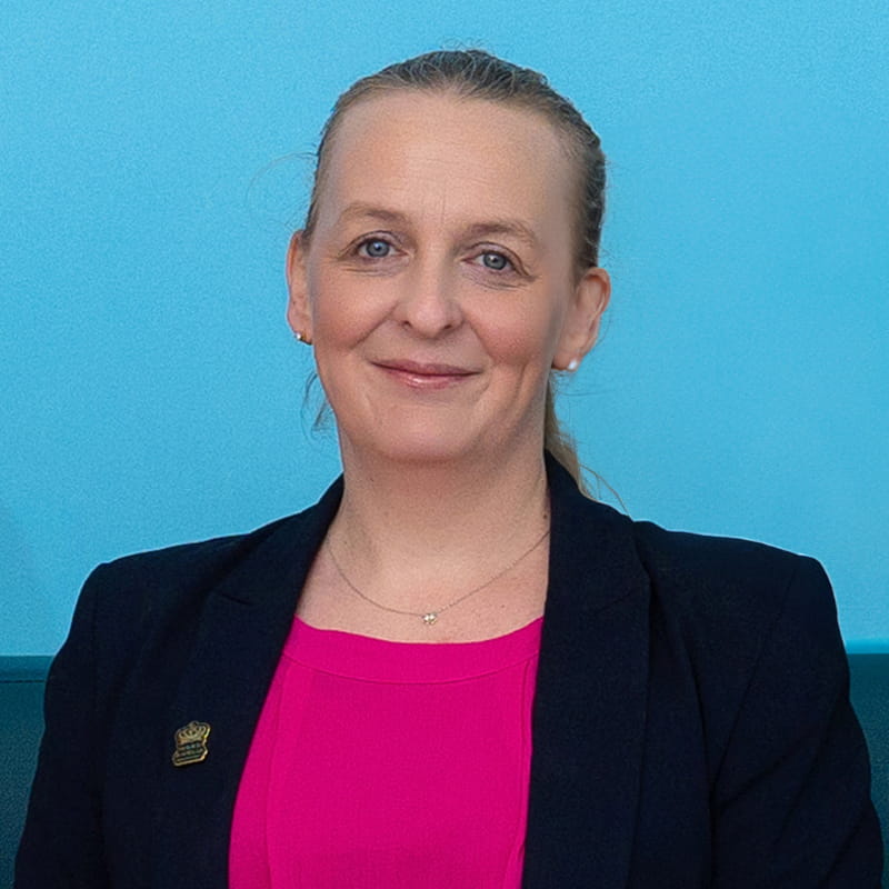 Meet Our Teachers | BSB Sanlitun - Feature Cards Tabs