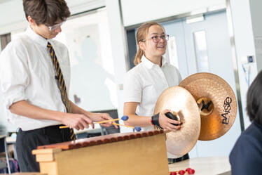 办学特色与学术优势 | 北京英国学校顺义校区 - Visual Time Line Tabs