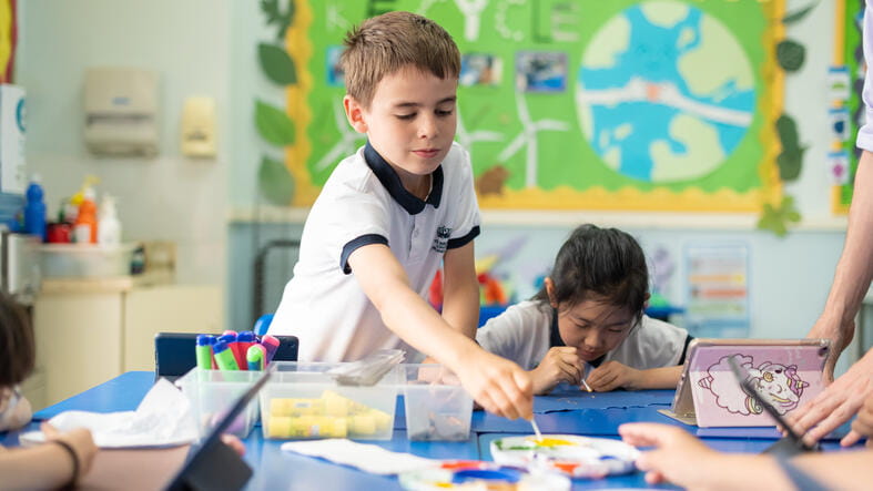 国际学校课外活动｜北京英国学校顺义校区 - 04 - Feature Cards Pattern - Creativity and Culture