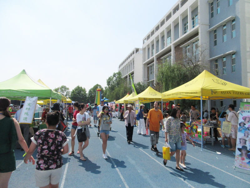 来参加 BSB 夏日游园义卖会 - 6月3日! - Join BSB Shunyi Summer Fayre 3rd June 2023