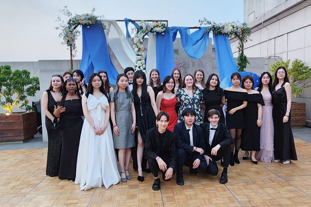 2023毕业典礼和舞会 - Class of 2023 Graduation Ceremony and Prom