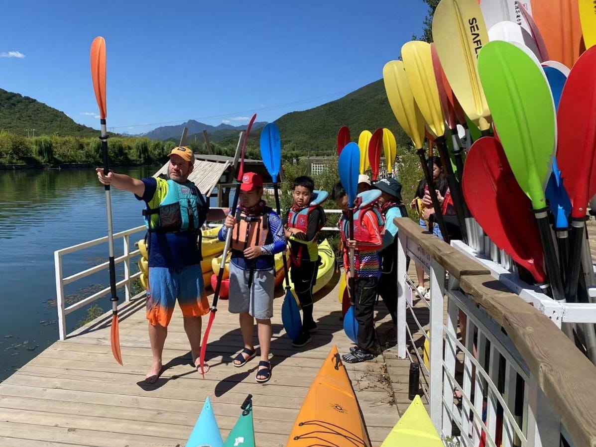 乐在阳光下：小学团建日 - Fun in the Sun Primary Team Building Day