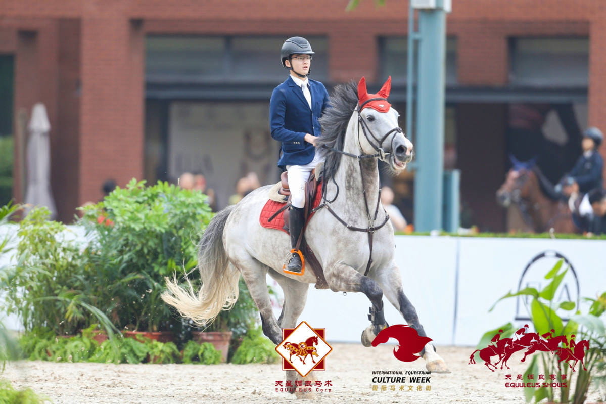 杭州亚运会 盛装舞步技术志愿者-肖悦贤 - BSB Xiao Yuexian at the 19th Asian Game Hangzhou