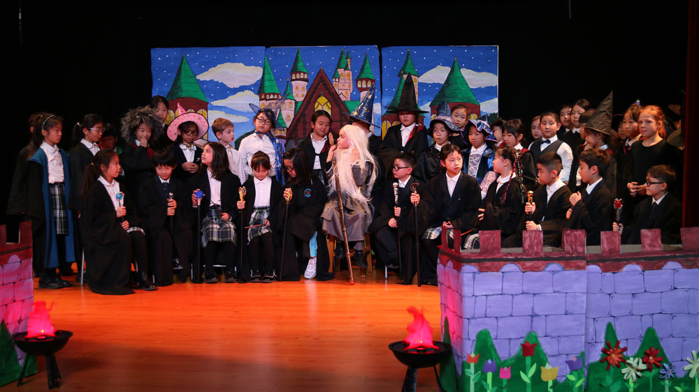 Year 4 shone in  PIAW "Wiz Wham Alakazam" - Year 4 shone in  PIAW Wiz Wham Alakazam