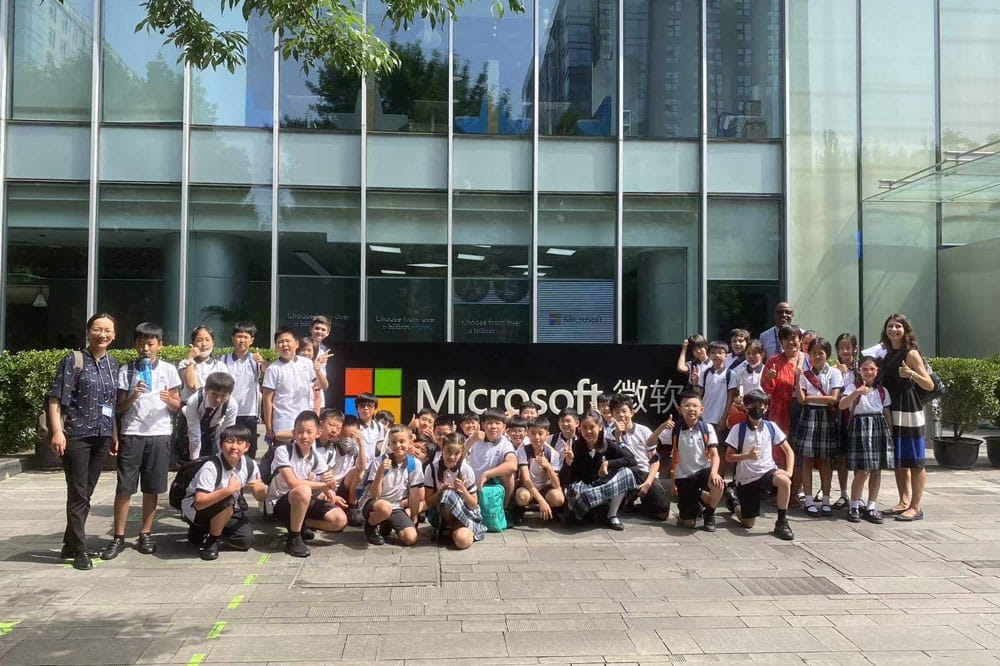 Year 6 visits Microsoft HQ Tech Hub - Year 6 visits Microsoft HQ Tech Hub