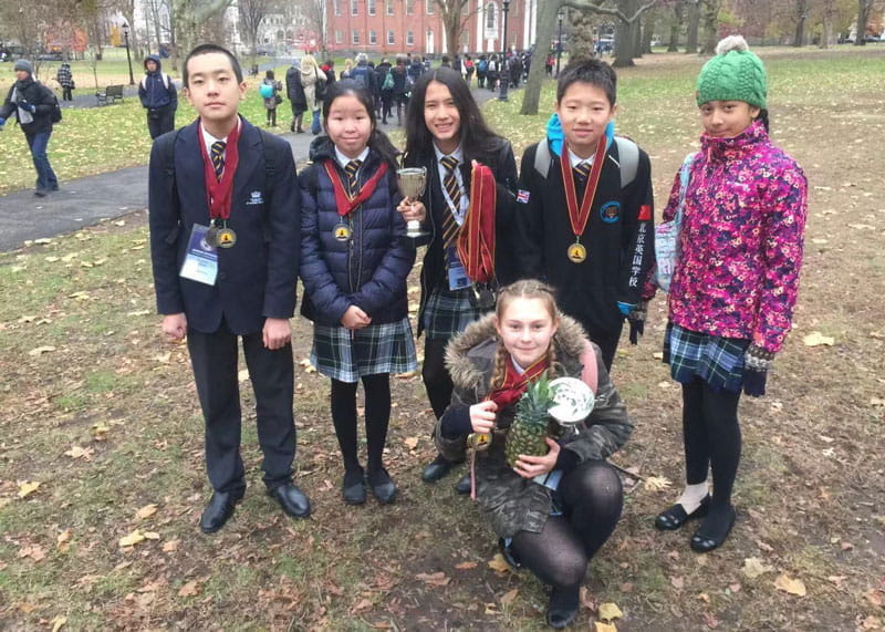 BSB学生在世界学者杯(WSC)耶鲁大学冠军赛中获得金奖! - bsb-won-gold-at-wsc-tournament-of-champions-yale