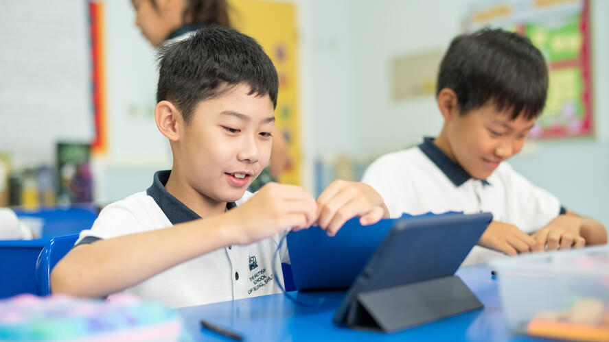 Why are we giving Year 3 to 6 an iPad-Why are we giving Year 3 to 6 an iPad-Image_Shunyi_Beijing_2021_143_newsdetails_year3ipads