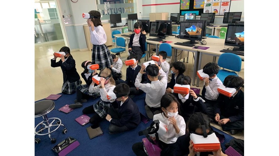 小学ClassVR®虚拟现实教学一体机 - primary-classvr-virtual-reality-sets