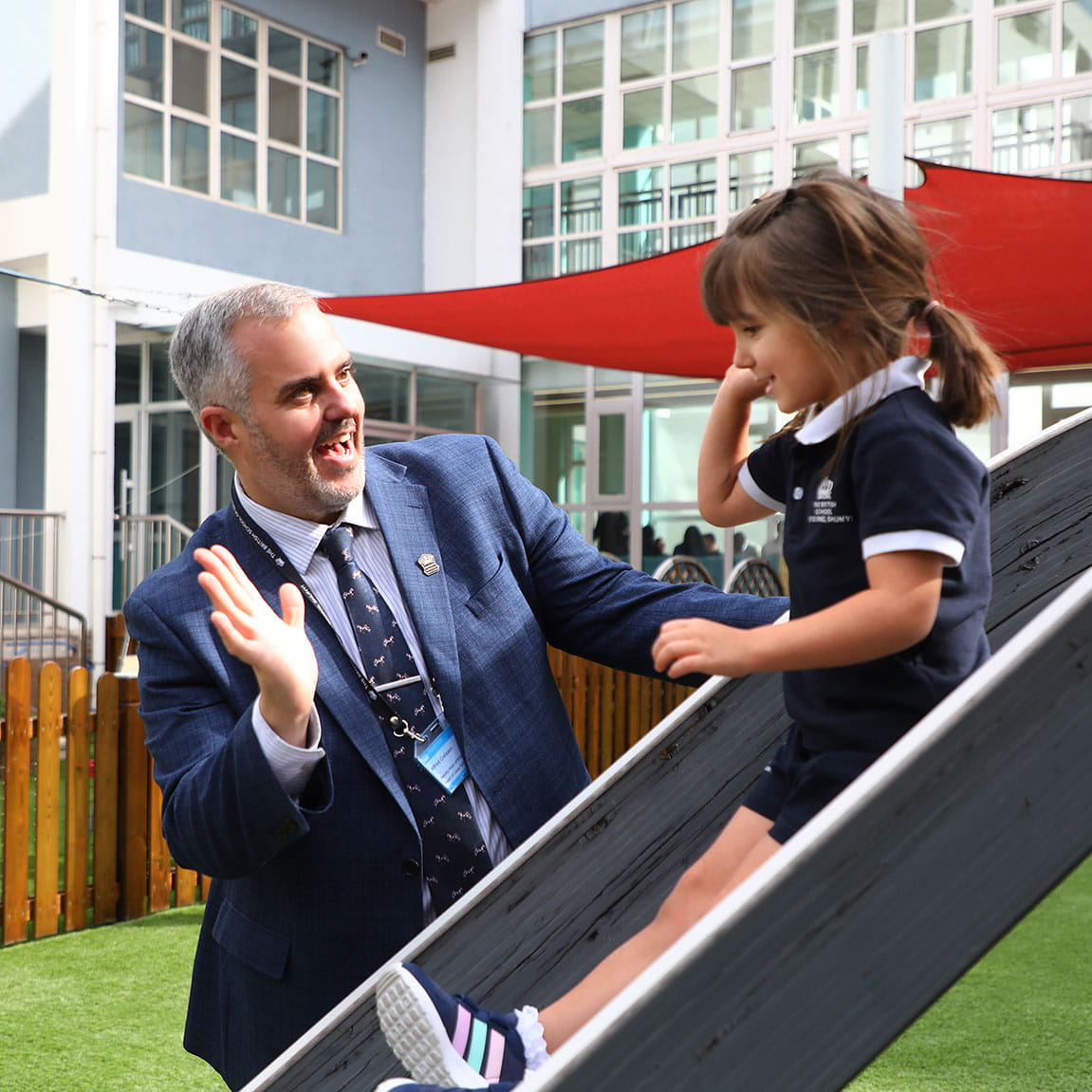 北京国际学校课程｜北京英国学校顺义校区 - Feature Cards Tabs