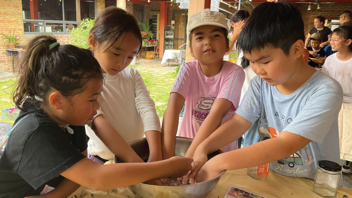 精彩的课外活动 | 广州英国学校 - 07 - Feature Cards Pattern - Expeditions