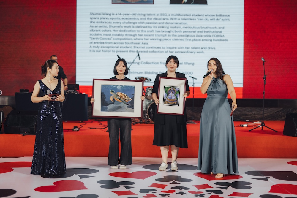 Student Artwork Shines at British Charity Ball Auction - Shumei artwork