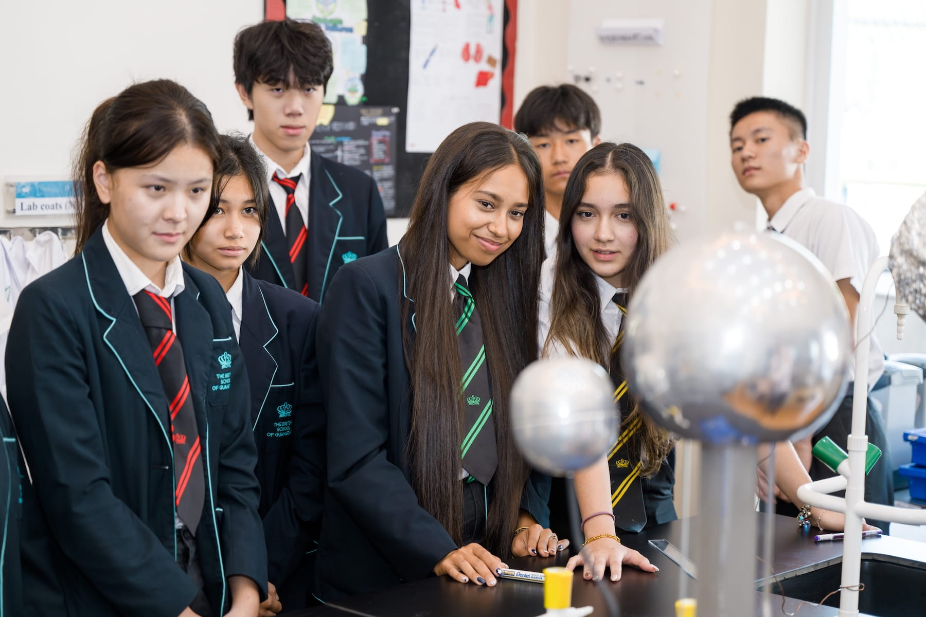 在广州选择一所国际学校:家庭最看重的是什么 - Choosing an International School in Guangzhou