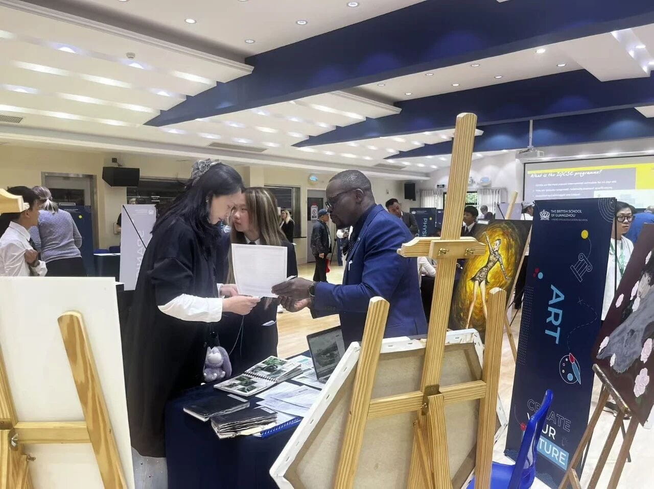 Academic Choices a Transition into GCSE and A level - Academic Choices - a Transition into GCSE and A level