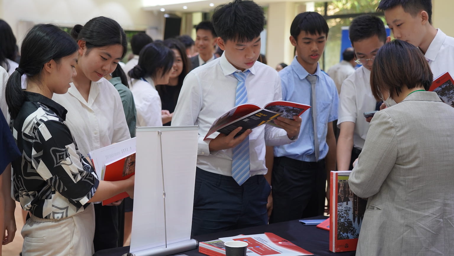 Our School Propels Graduates to Top Universities Worldwide - Carousel For News Detail