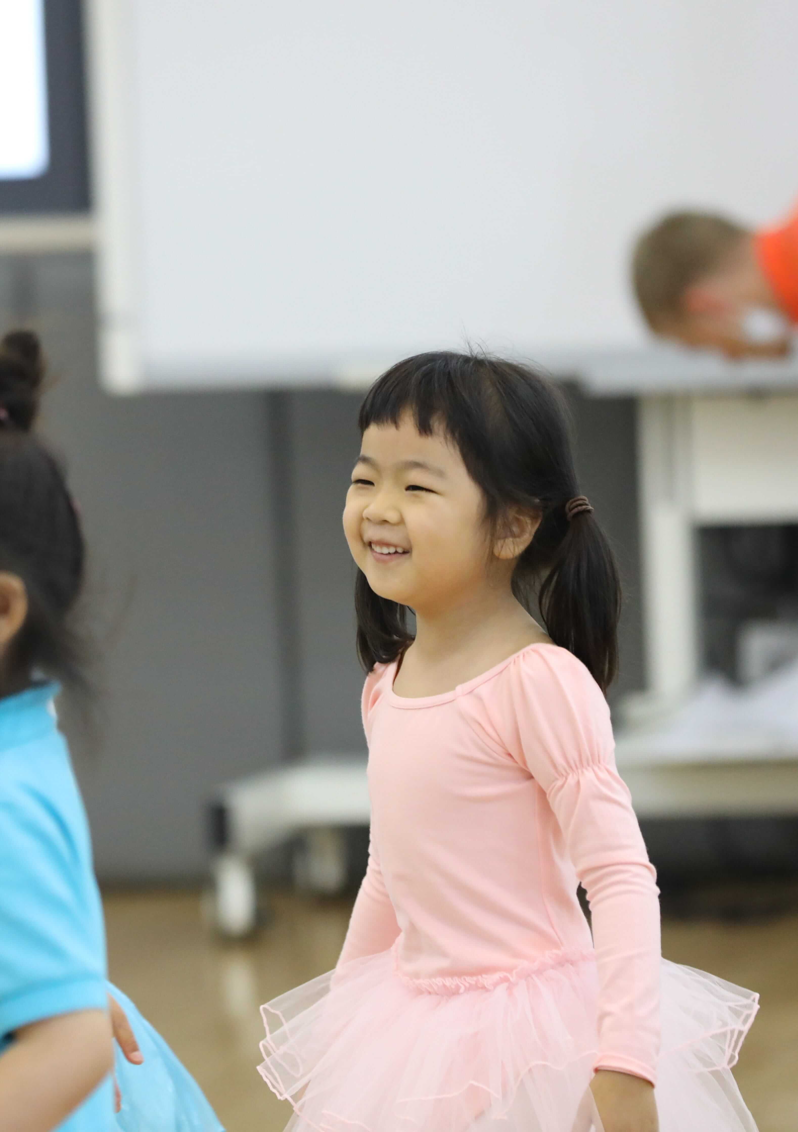 奖学金｜广州英国外籍人员子女学校 - OUR SCHOLARSHIPS