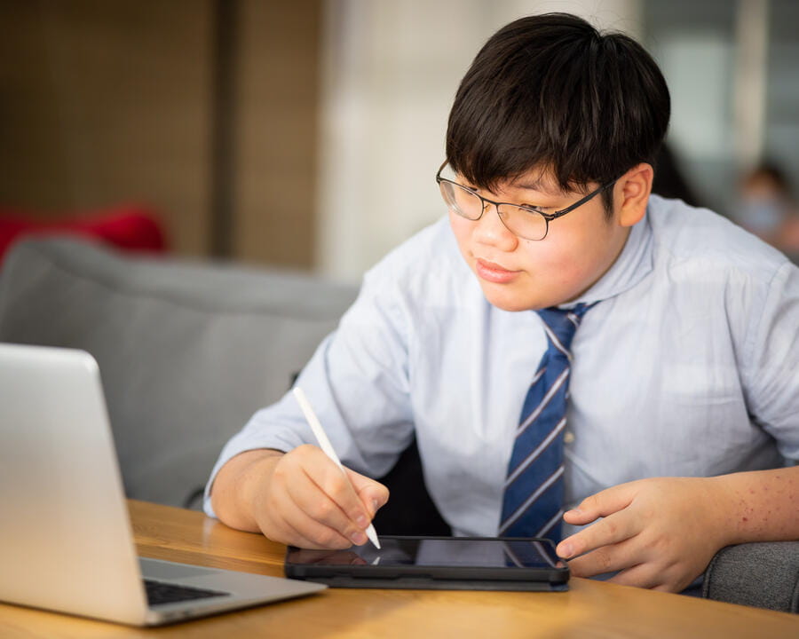 The British International School of Kuala Lumpur | Nord Anglia - Small Text And Image - Translation