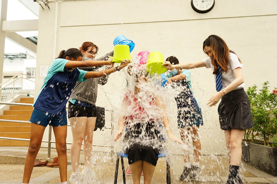 Ice Bucket Challenge - Carousel For News Detail