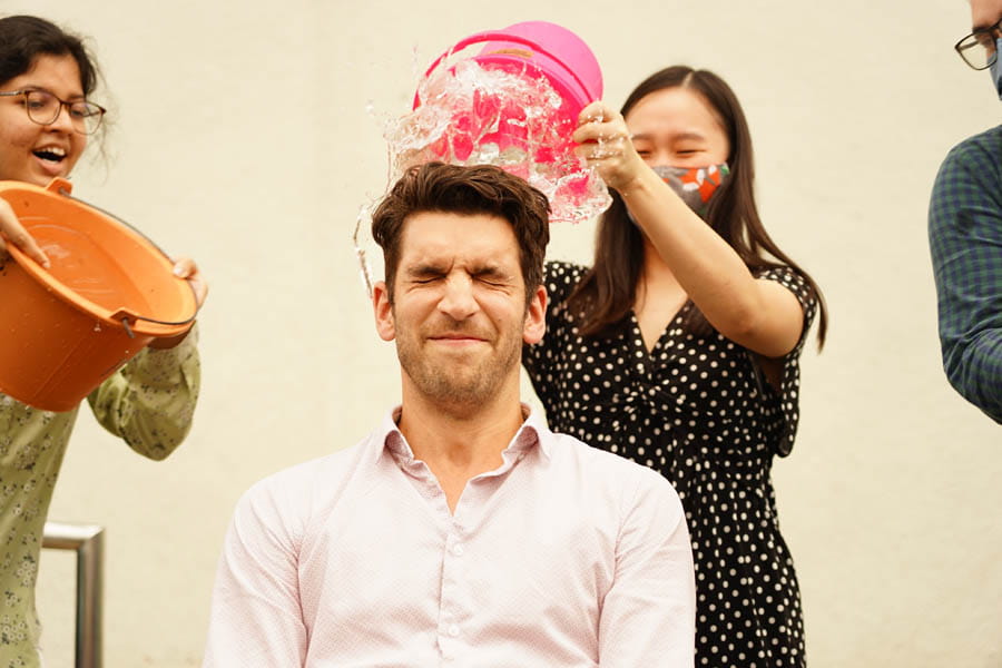 Ice Bucket Challenge - Carousel For News Detail