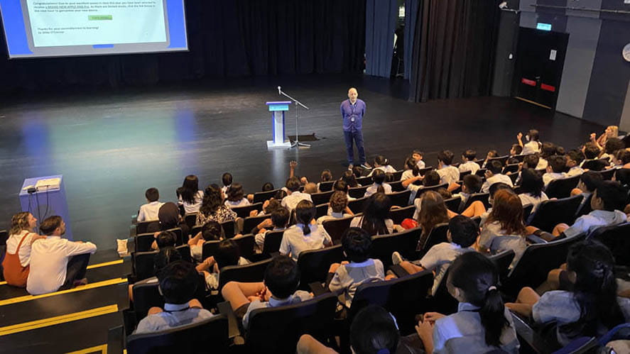 Let’s hear it from an expert! - E Safety Week