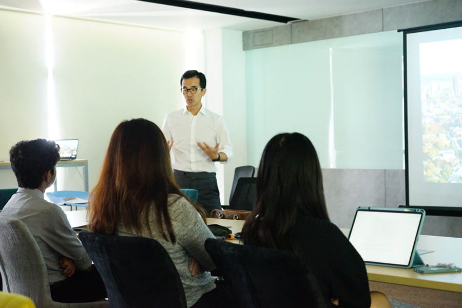 US University Visits - Carousel For News Detail