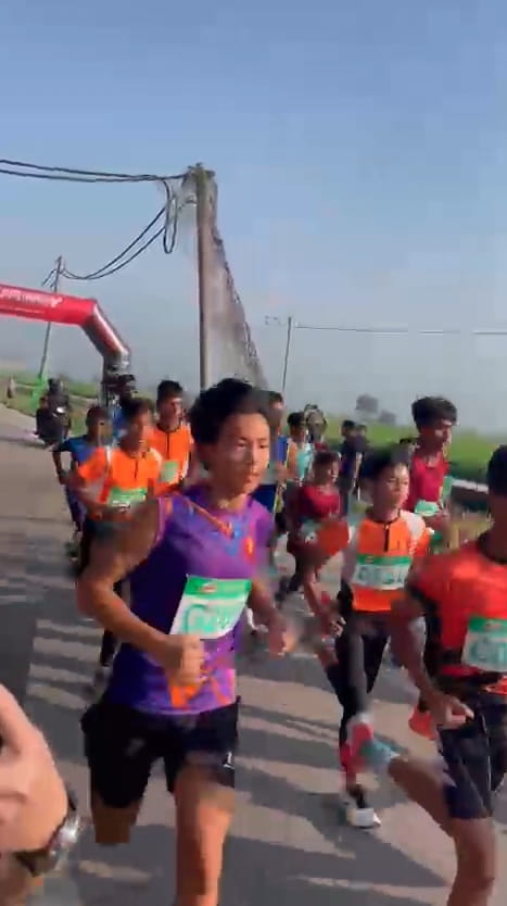 BSKL Hosts AIMs Swim Meet - Year 9 Student Cross Country Achievement - Carousel For News Detail