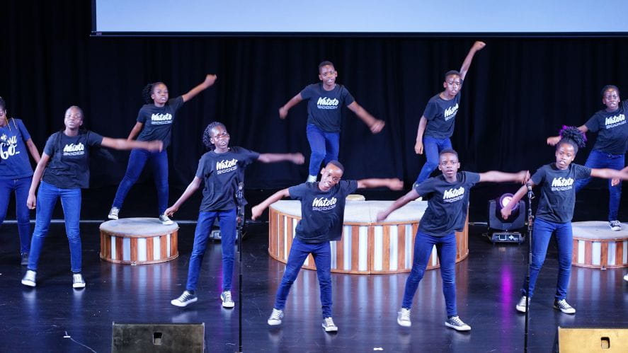 Watoto Choir and wau bulan - Carousel For News Detail