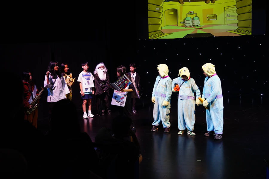 The Umpire Strikes Back: Year 6's 'Star Warts' production captivates audiences across the galaxy - Carousel For News Detail