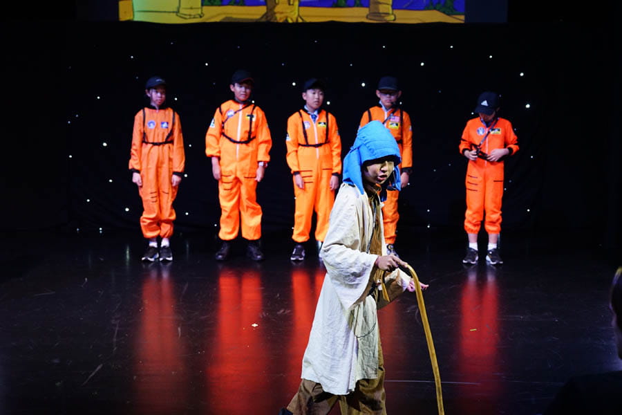The Umpire Strikes Back: Year 6's 'Star Warts' production captivates audiences across the galaxy - Carousel For News Detail