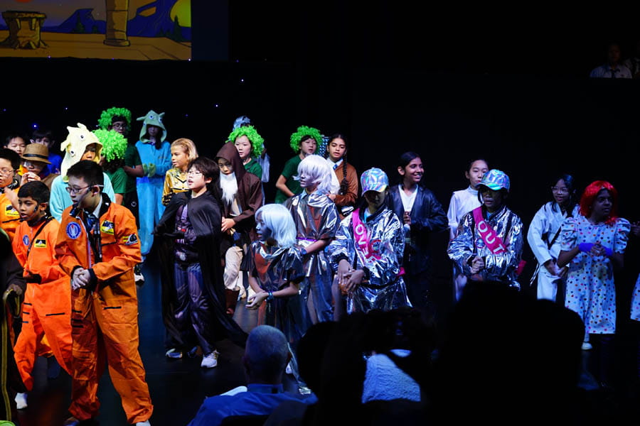 The Umpire Strikes Back: Year 6's 'Star Warts' production captivates audiences across the galaxy - Carousel For News Detail