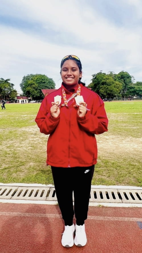 Year 11 student wins gold and establishes two new records at MSSS 2024 - Carousel For News Detail