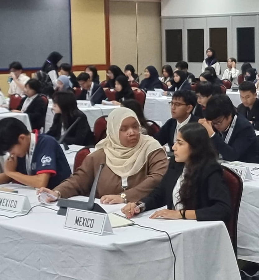 BSKL MUN diplomats in Brunei - Carousel For News Detail