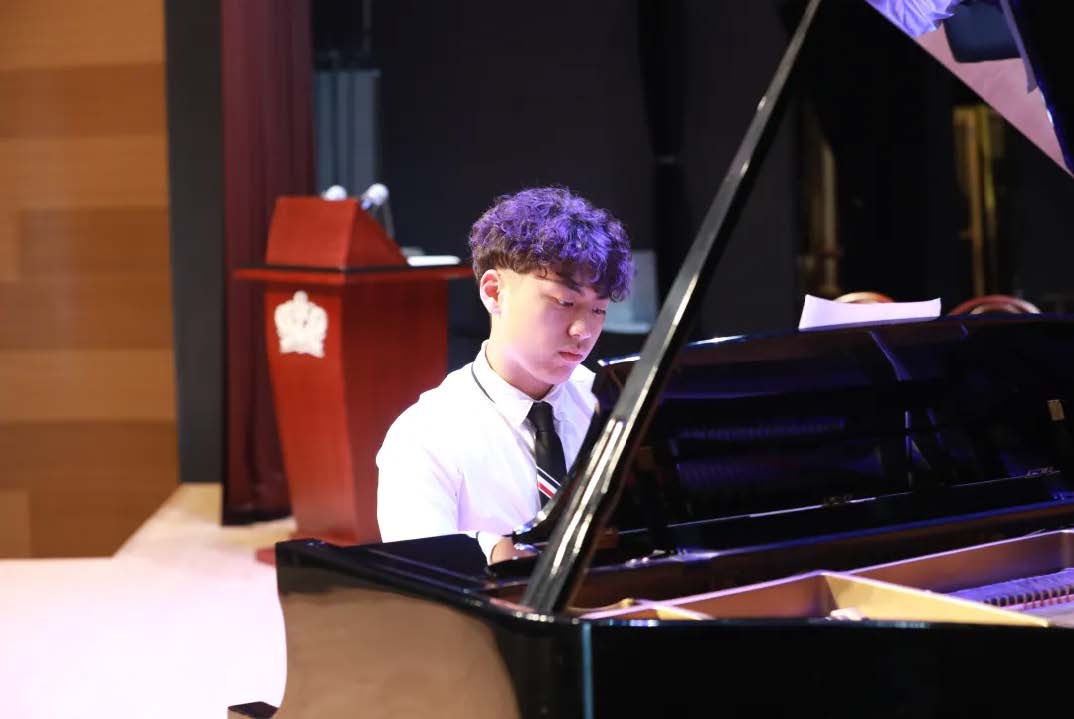 Performing Arts with Juilliard | BSKL - Small Text And Image