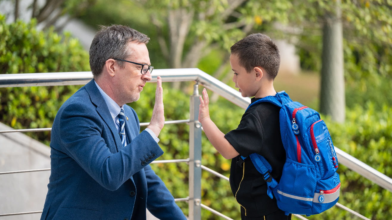 入学资格与学费|南京英国国际学校 - 01 - Level 2 Page Header With Text Only