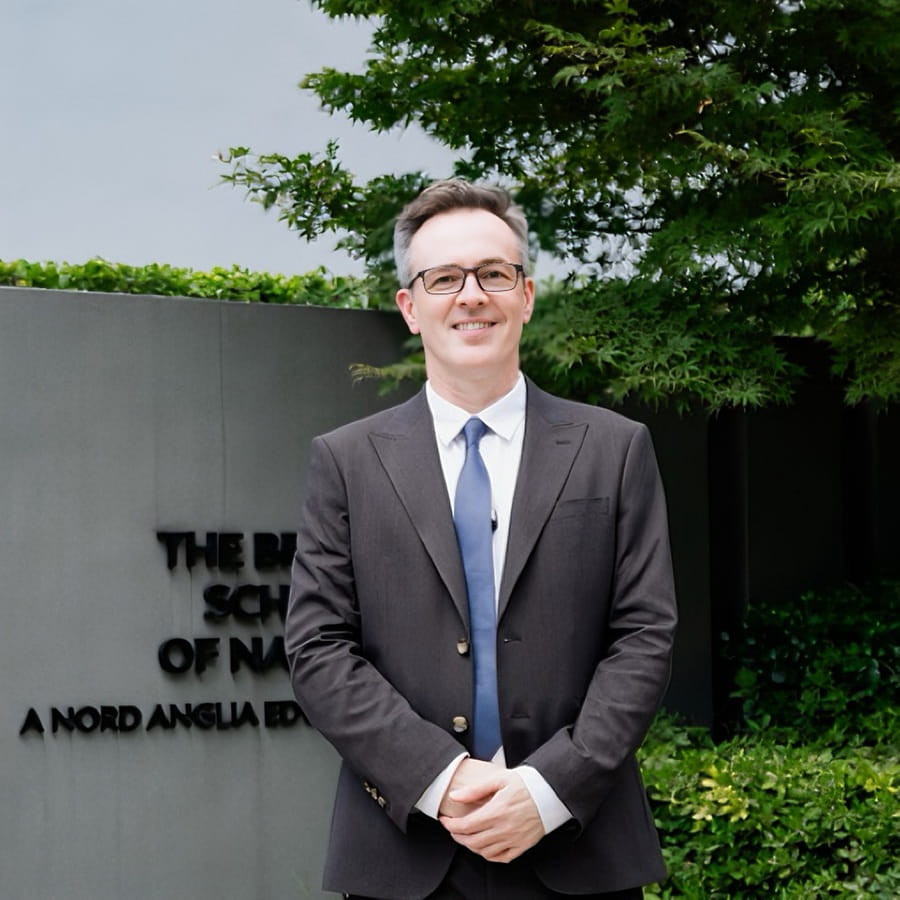 BSN Staff | British School Nanjing - Feature Cards Tabs
