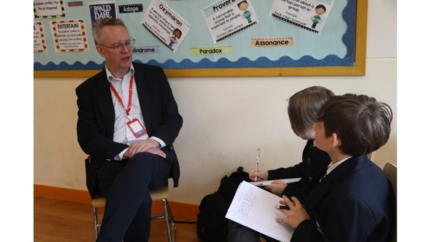 Visiting Editor-in-Chief of The Nanjinger inspires future journalists - visiting-editor-in-chief-of-the-nanjinger-inspires-future-journalists