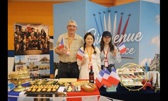 BSN多元文化日,和世界在校园相遇 - A Journey Through Cultures at BSN