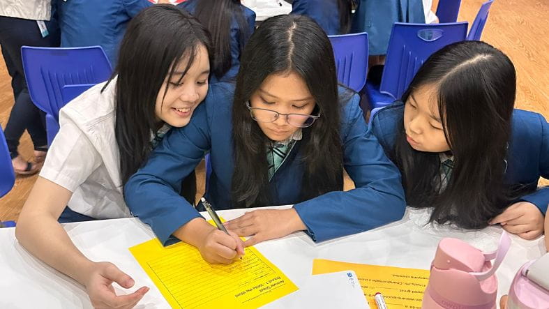 Secondary Spelling Bee Showcases Excellence in Literacy and Confidence Secondary Spelling Bee Showcases Excellence in Literacy and Confidence