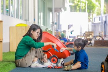 International Preschool in Yangon | British School Yangon - Feature Cards Pattern 1