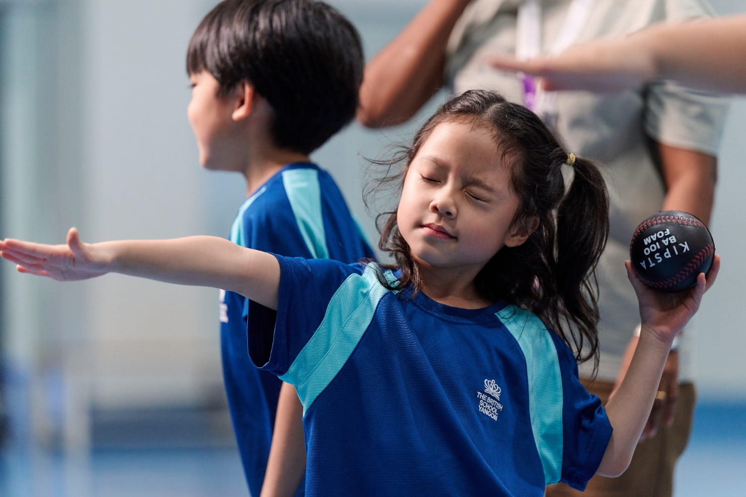 International Preschool in Yangon | British School Yangon - Feature Cards Pattern 1