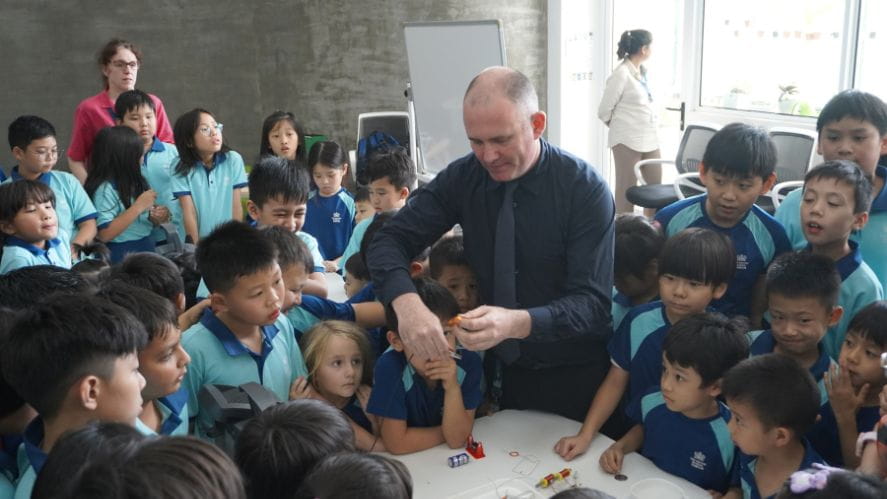 Sparking curiosity igniting the flame through experiential learning adventures - Sparking curiosity igniting the flame through experiential learning adventures