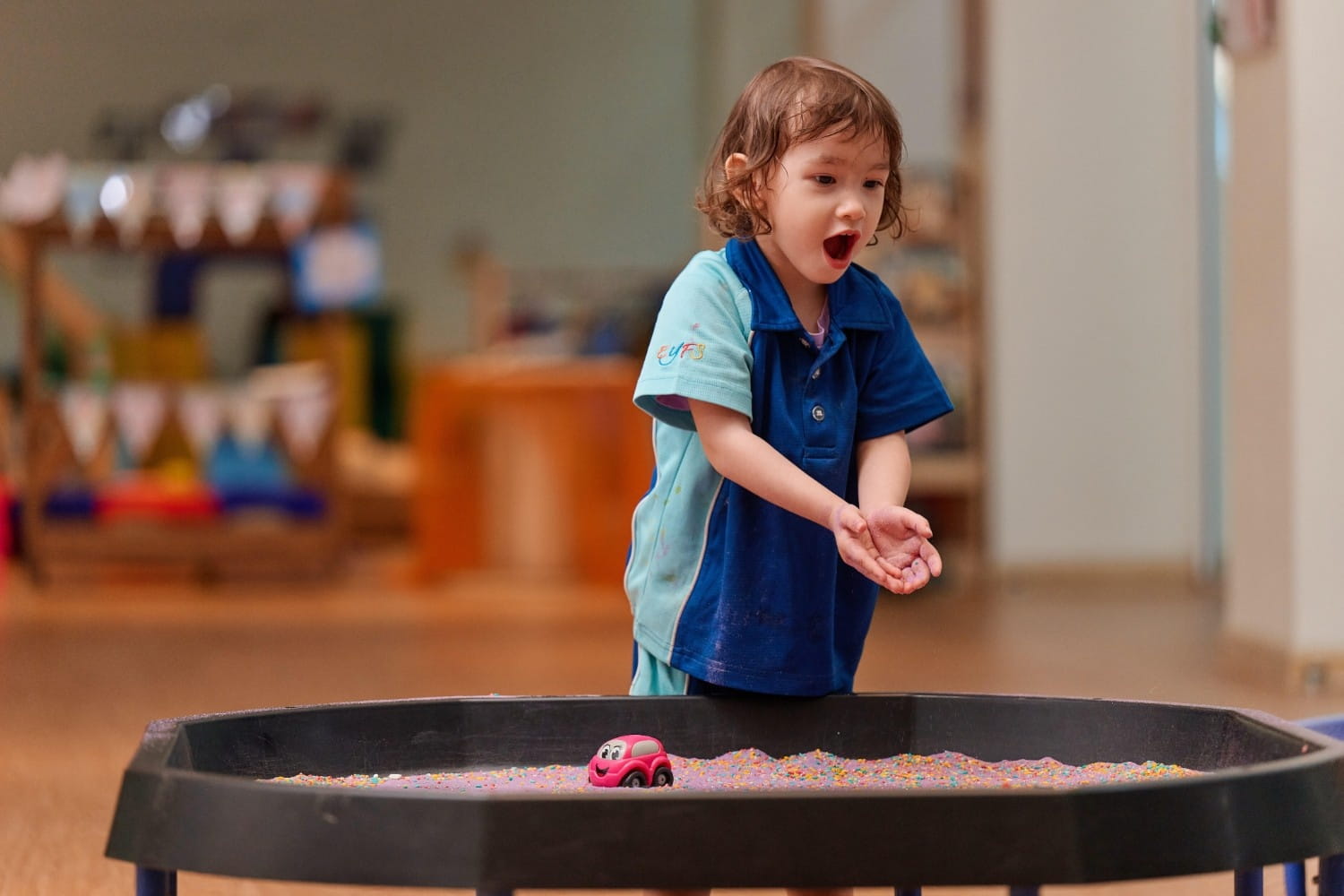 International Preschool in Yangon | British School Yangon - Feature Cards Pattern 1