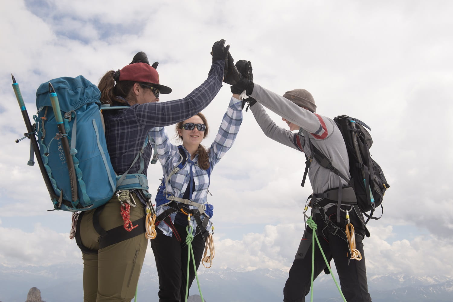 Outstanding Experiences | British School Yangon - 07 - Feature Cards Pattern - Expeditions