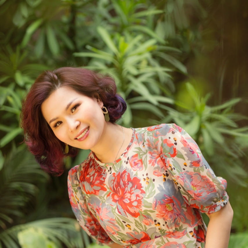 British Vietnamese International School Hanoi - Feature Cards Pattern